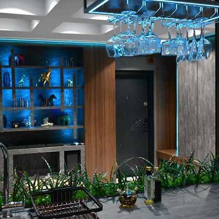 Pentlux - Spa Penthouse In The Heart Of سكوبجي المظهر الخارجي الصورة