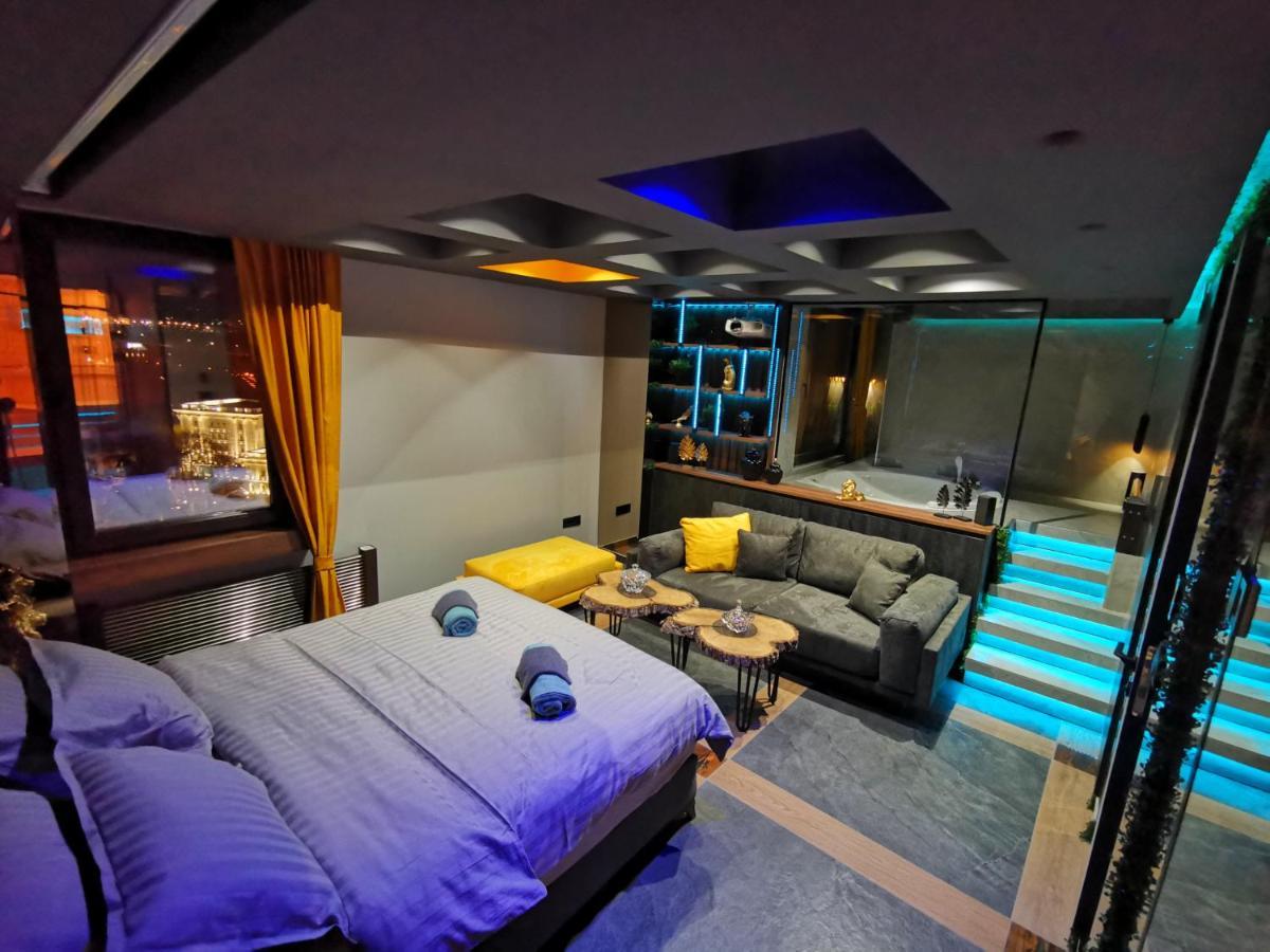 Pentlux - Spa Penthouse In The Heart Of سكوبجي المظهر الخارجي الصورة