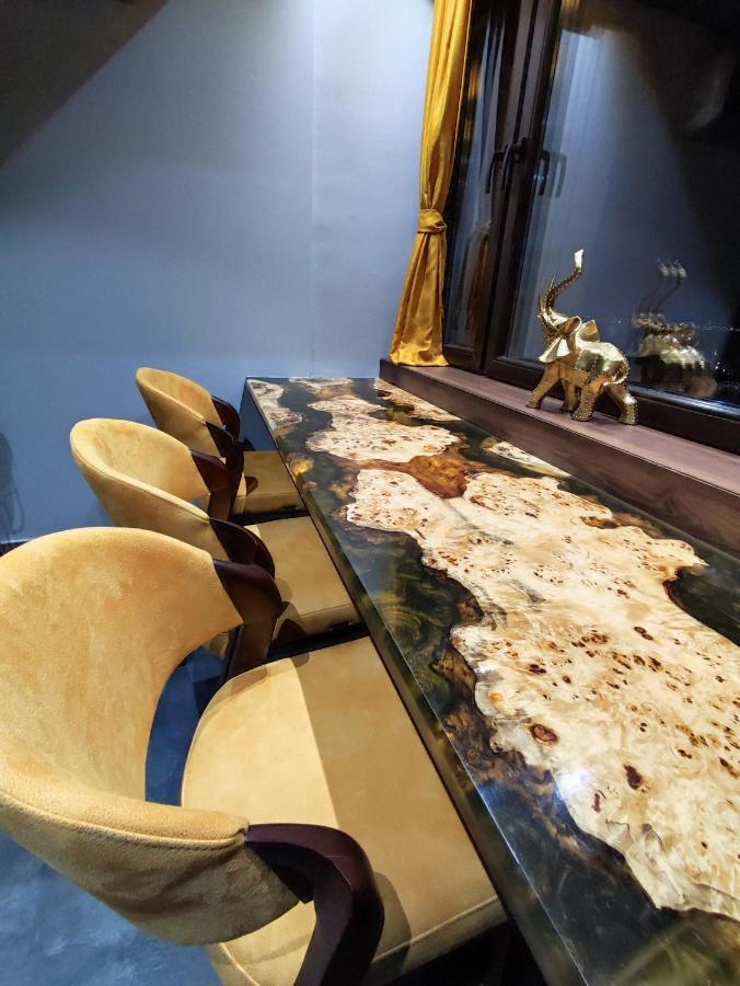 Pentlux - Spa Penthouse In The Heart Of سكوبجي المظهر الخارجي الصورة