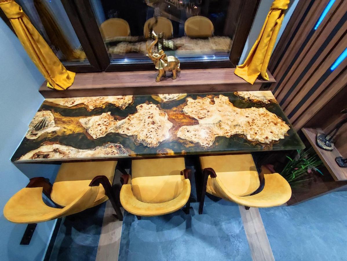 Pentlux - Spa Penthouse In The Heart Of سكوبجي المظهر الخارجي الصورة